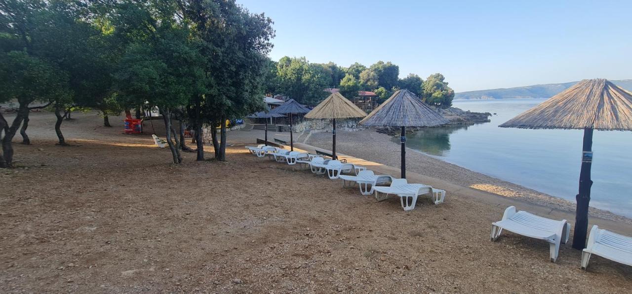 Apartments Villa "Aurea" With Pool Krk Town Exterior photo